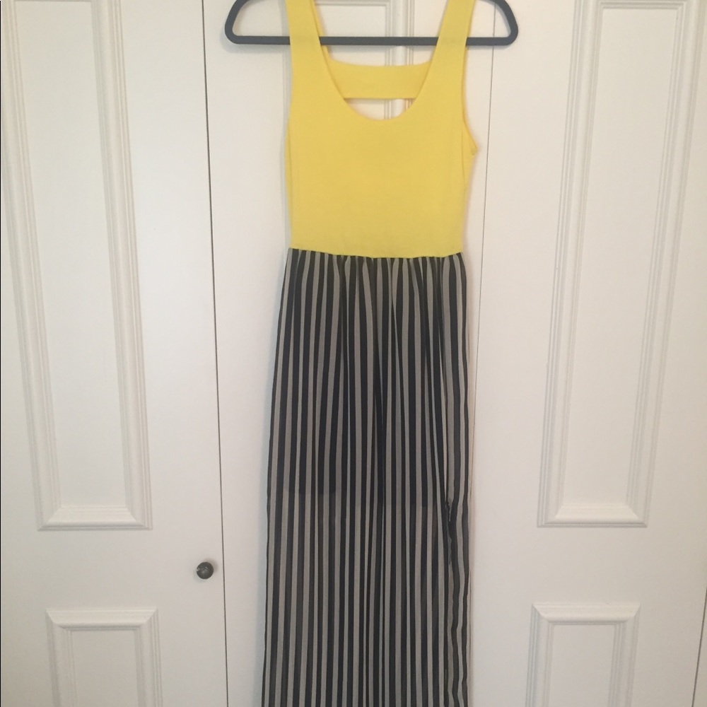 Maxi dress